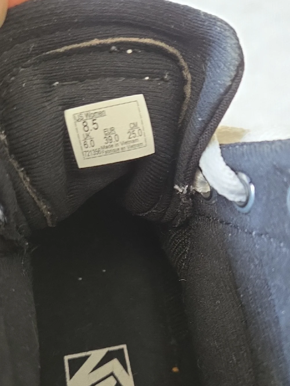 Vans High Top Sneakers - Picture 5 of 5